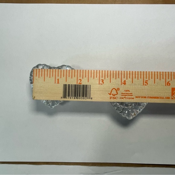 Mikasa Pair Heartfelt Heart Shaped Lead Crystal Taper Candle Stick Holders - Picture 10 of 11